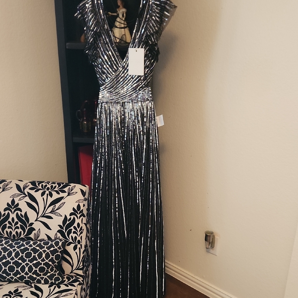 Mac Duggal Black and Silver Dress